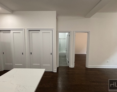 West 68 Street - Photo Thumbnail 6