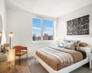 West 96th Street - Photo Thumbnail 9