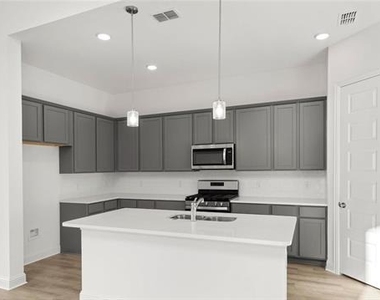 2335 Sheppards Lane - Photo Thumbnail 5