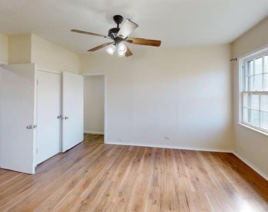 224 W Hull Street - Photo Thumbnail 8