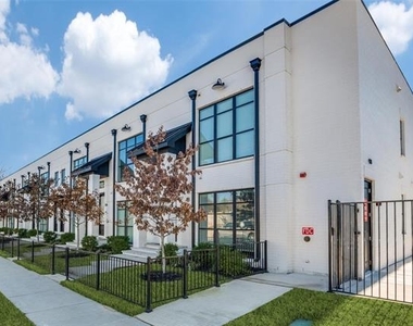 408 Dr Martin Luther King Jr Boulevard - Photo Thumbnail 13