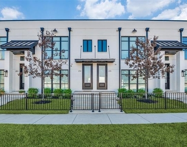 408 Dr Martin Luther King Jr Boulevard - Photo Thumbnail 9
