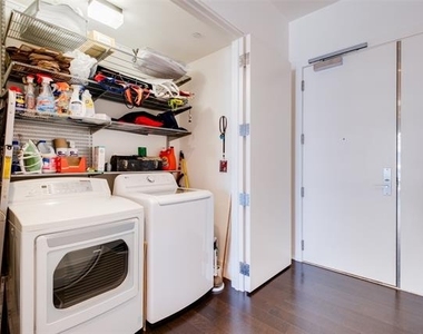 2200 Victory Avenue - Photo Thumbnail 7