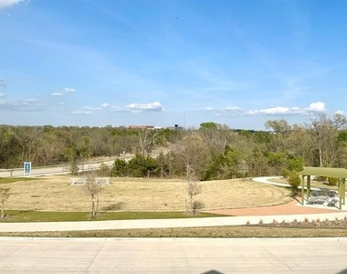 1221 James Street - Photo Thumbnail 37