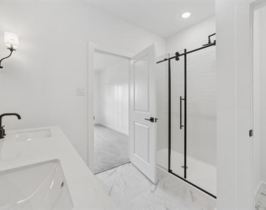 1221 James Street - Photo Thumbnail 17