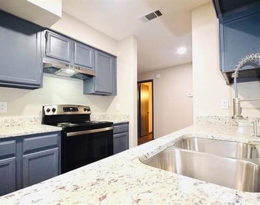 9696 Walnut Street - Photo Thumbnail 3