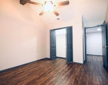 9696 Walnut Street - Photo Thumbnail 12