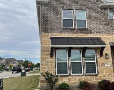 4704 Craymore Road - Photo Thumbnail 12