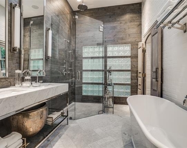 3610 Congress Avenue - Photo Thumbnail 23