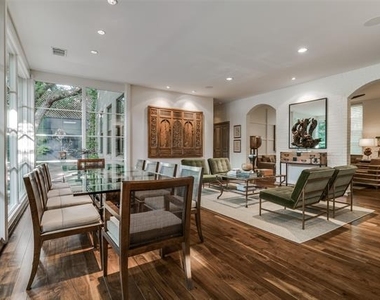 3610 Congress Avenue - Photo Thumbnail 8