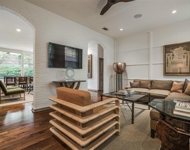 3610 Congress Avenue - Photo Thumbnail 9