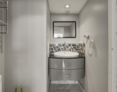 2100 Sans Souci Boulevard - Photo Thumbnail 14