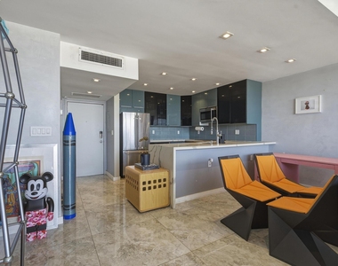 2100 Sans Souci Boulevard - Photo Thumbnail 7