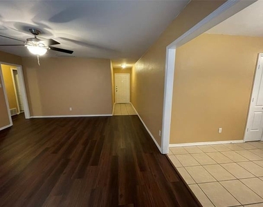 608 Coolwood Lane - Photo Thumbnail 3