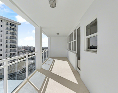 3430 Galt Ocean Drive - Photo Thumbnail 27