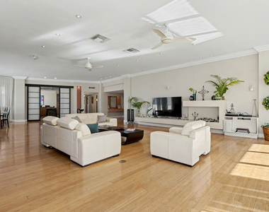 3430 Galt Ocean Drive - Photo Thumbnail 4