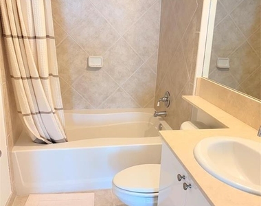700 E Boynton Beach Boulevard - Photo Thumbnail 9