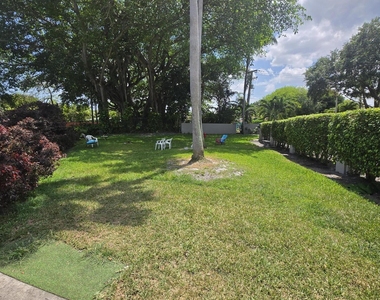 701 Nw 19th Street - Photo Thumbnail 12