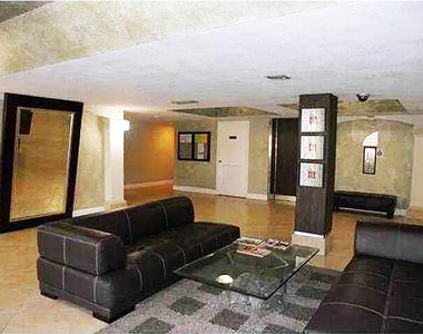 701 Nw 19th Street - Photo Thumbnail 5