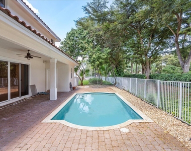 2013 Harbor View Circle - Photo Thumbnail 39