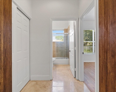 2013 Harbor View Circle - Photo Thumbnail 15
