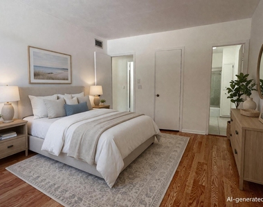 5800 Ne 22nd Way - Photo Thumbnail 4