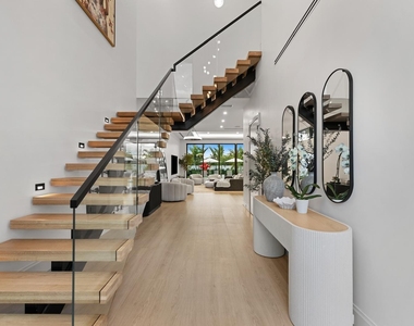 220 S Swinton Avenue - Photo Thumbnail 22