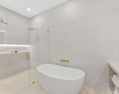 220 S Swinton Avenue - Photo Thumbnail 59