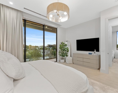 220 S Swinton Avenue - Photo Thumbnail 60