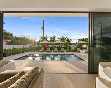 220 S Swinton Avenue - Photo Thumbnail 20