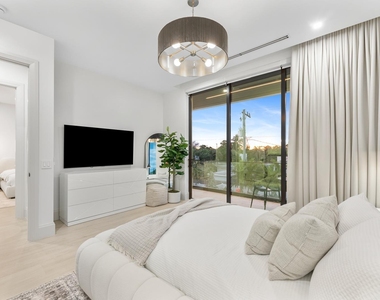 220 S Swinton Avenue - Photo Thumbnail 52