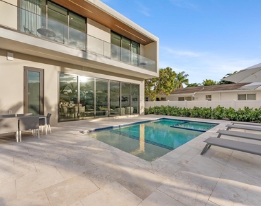 220 S Swinton Avenue - Photo Thumbnail 23