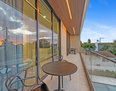 220 S Swinton Avenue - Photo Thumbnail 24