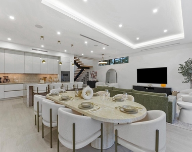 220 S Swinton Avenue - Photo Thumbnail 80