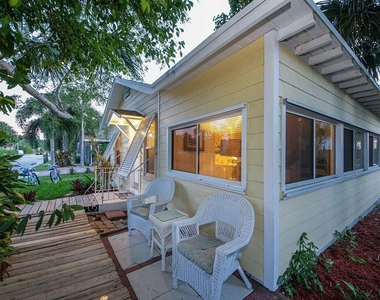 1907 Parker Avenue - Photo Thumbnail 1