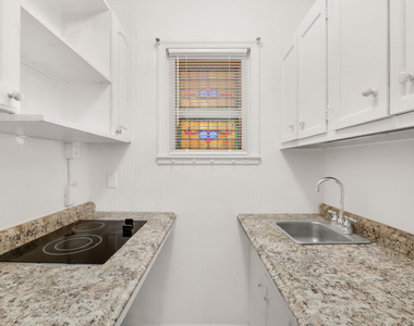 1217 Se 1st Street - Photo Thumbnail 6