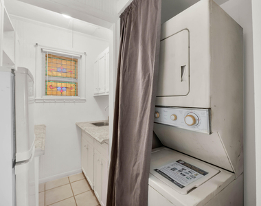 1217 Se 1st Street - Photo Thumbnail 7