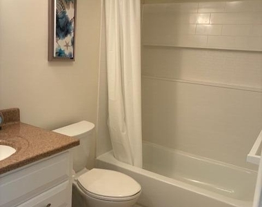 689 Ne 6th Court - Photo Thumbnail 19