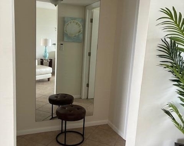 689 Ne 6th Court - Photo Thumbnail 12