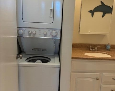 689 Ne 6th Court - Photo Thumbnail 21