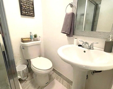 1714 Consulate Place - Photo Thumbnail 21