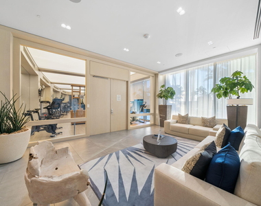2200 N Ocean Boulevard - Photo Thumbnail 30