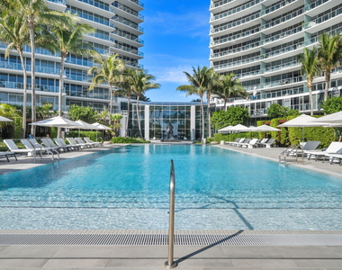 2200 N Ocean Boulevard - Photo Thumbnail 37