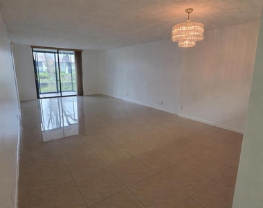 4725 Lucerne Lakes Boulevard E - Photo Thumbnail 4