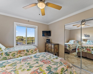 275 Palm Avenue - Photo Thumbnail 31