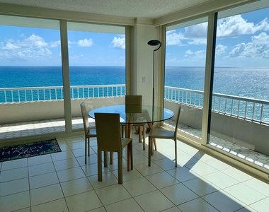 5540 N Ocean Drive - Photo Thumbnail 3