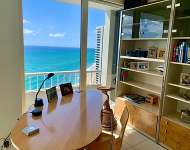 5540 N Ocean Drive - Photo Thumbnail 4