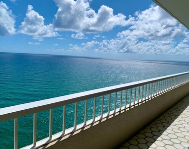5540 N Ocean Drive - Photo Thumbnail 40