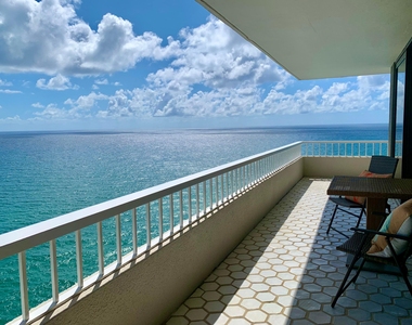 5540 N Ocean Drive - Photo Thumbnail 39