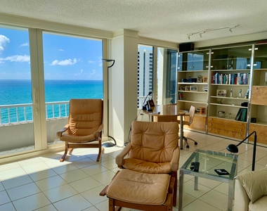 5540 N Ocean Drive - Photo Thumbnail 7
